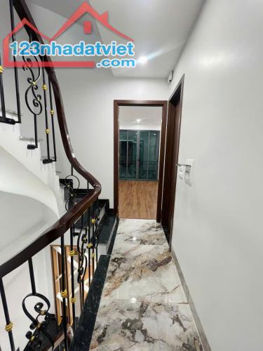 HIẾM QUÁ NHÀ TRƯƠNG ĐỊNH, Ở LUÔN, Ô TÔ ĐỖ CỬA, 40M2X 6 TẦNG GIÁ CHỈ 7,58 TỶ - 1