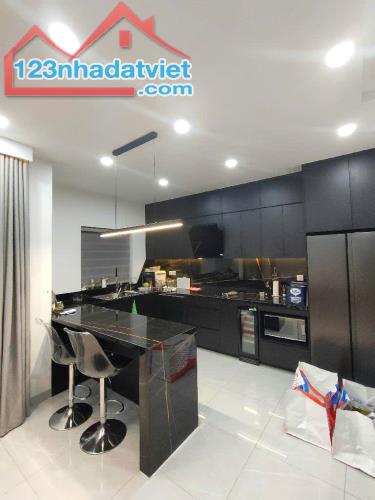 Mặt phố Bát khối, 60m, 4 tầng, chỉ hơn 9 tỷ. - 1