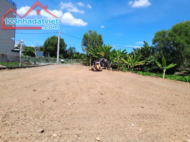 Bán Đất Thổ Cư – Mặt Tiền Lô Góc 885m2_10x50m, nở hậu Gần Phạm Văn Đồng Linh Đông Thủ Đức - 1