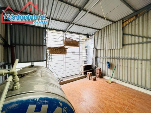 Bán nhà Kim Ngưu - Hai Bà Trưng Lô góc ngõ thông kinh doanh 30m2 3 tầng chỉ 4.55 tỷ - 1