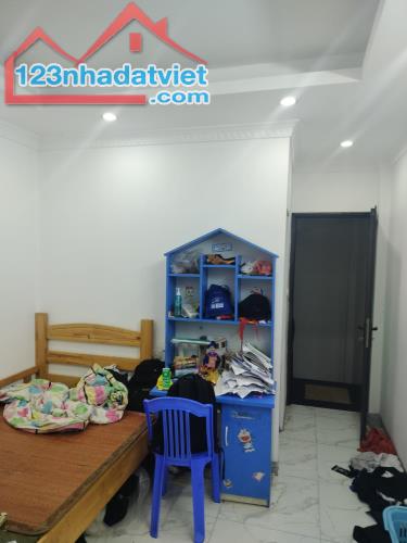 BÁN NHÀ KHUYẾN LƯƠNG - Ô TÔ ĐỖ NGÀY ĐÊM - NGÕ RỘNG BAO LA - NHÀ MỚI SẴN Ở NGAY – CHỈ 5xxx - 3