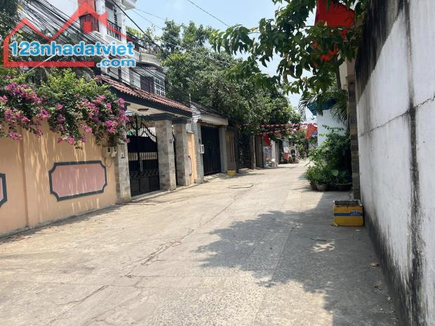 Bán nhà riêng tại Nguyễn Duy Trinh, 11,9 tỷ, 75m2, 5PN, pháp lý đầy đủ, Q2, HCM, giá cực - 2