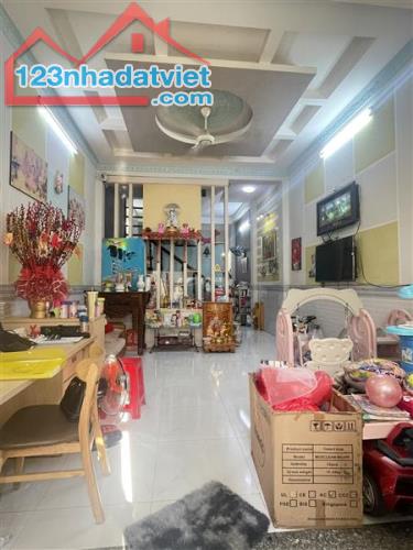 Gần MT Lê Văn Thọ - 60m2 (4*15) - HXH - 2 tầng BTCT - Giảm còn 5.5 tỷ