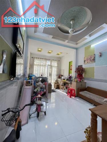 Gần MT Lê Văn Thọ - 60m2 (4*15) - HXH - 2 tầng BTCT - Giảm còn 5.5 tỷ - 2