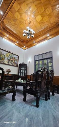 Lô góc, mặt tiền hoành tráng, ô tô vào nhà Pháo Đài Láng, Đống Đa. 0911554873.