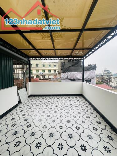 Nhà đẹp Hào Nam, Đống Đa, 6 tầng thang máy, 2 thoáng, ở ngay - 5