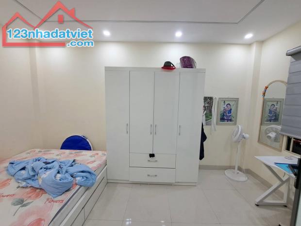 Nhà  Đẹp Chủ Tự Xây Định Công Thượng 75m - 4 Tâng - Gía Chào 8.6 Tỷ - 4