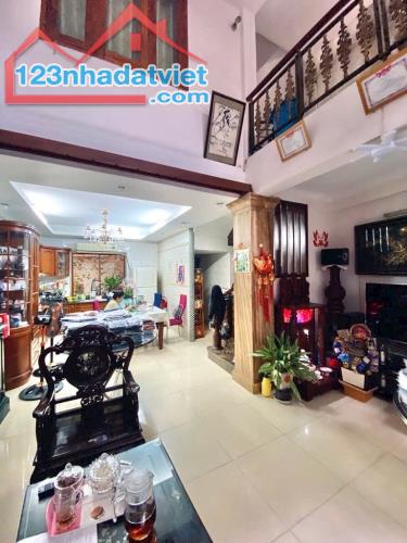 BÁN NHÀ 5 TẦNG BÙI THẾ MỸ, TÂN BÌNH – CÓ THỂ LẮP THÊM THANG MÁY – GIÁ CHỈ 7,4 TỶ