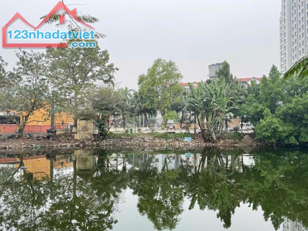 Siêu hot !!! Chỉ với 50 TỶ sở hữu ngay 254M đất  -Mặt tiền 12M -XUÂN DIỆU - TÂY HỒ- Kinh - 3