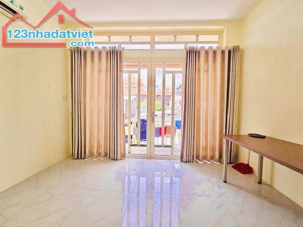 BÁN NHÀ ĐƯỜNG BÙI ĐÌNH TÚY BÌNH THẠNH,65m2 (4,6x14),THU NHẬP 170 TRIỆU,XE HƠI ĐẬU SÁT NHÀ. - 2