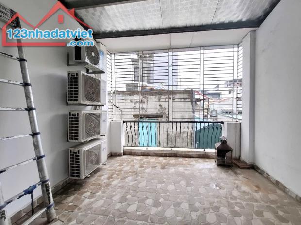 Nhà đẹp Lê Đức Thọ 5T, mt 4.5m kd, ô tô, 2 thoáng, full nt ở ngay, sổ đẹp 9.3 tỷ. - 2