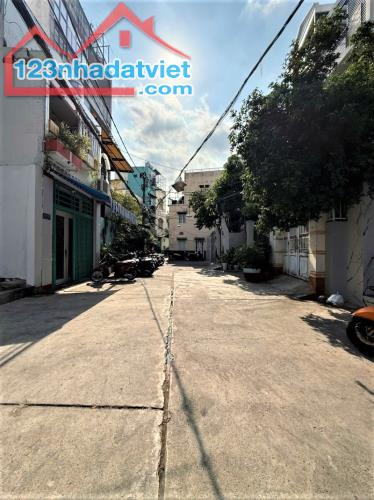 10.5 TỶ HƠN - NHÀ TRẦN HƯNG ĐẠO QUẬN 5 - XE HƠI ĐỖ CỬA - DÂN TRÍ CAO - 58M2 4 TẦNG 4PN MỚI - 5