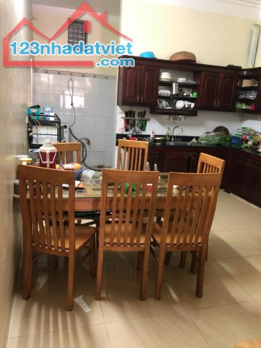 Bán nhà 3 tầng đường Nguyễn Chí Thanh, Đống Đa, Vĩnh yên. - 2