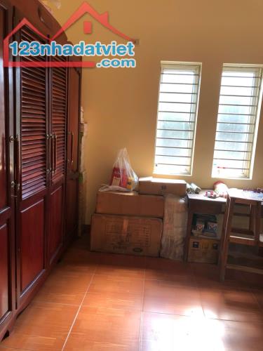 Bán nhà 3 tầng đường Nguyễn Chí Thanh, Đống Đa, Vĩnh yên. - 4