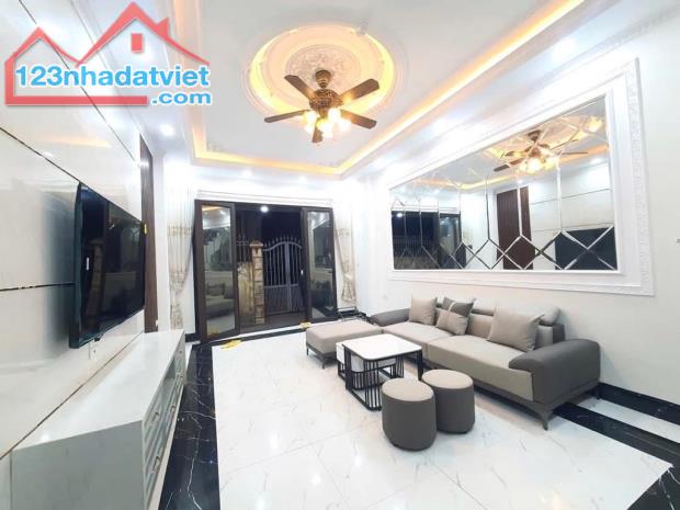 NHÀ GIÁP NHỊ XÂY MỚI 6 TẦNG - OTO ĐI QUA NHÀ - 1