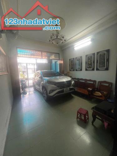 Bán Nhà HXH Thông Nguyễn Sỹ Sách, Tân Bình, 63m2, 4 Tầng, Nội Thất Cao Cấp, Nhỉnh 8 Tỷ TL.