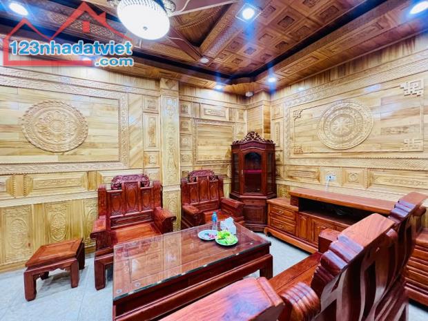 Hoa hậu Phùng Hưng, Hà Đông. Tặng full nội thất xịn sò y hình. Dt38m2 x 5 tầng. Giá nhỉnh