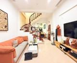 Bán nhà đẹp phố Võng Thị 45m2 5tầng mặt tiền 4m 10.8 tỷ Tây Hồ tương lai mặt phố