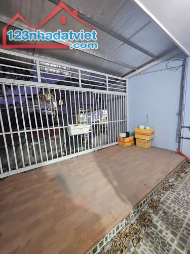 Bán nhà Nguyễn Thị Huê, Bà Điểm vị trí gần Chợ Huế 6x18m chỉ 6.5 tỷ TL. - 2