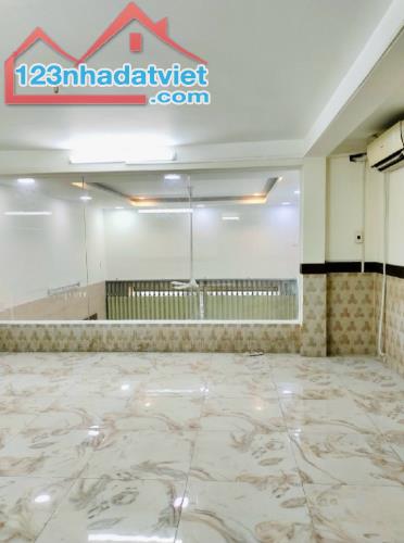 Dành cho người giàu mặt tiền Nguyễn Oanh, 4.7,18, 3 tầng Gò Vấp. Giá 11 tỷ - 1