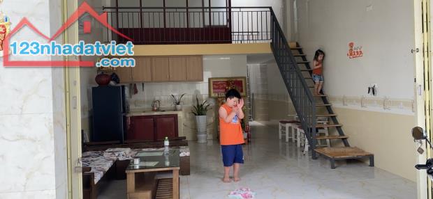 Cho thuê nhà nguyên căn: - Số nhà 20 Nhơn Hoà 9, F. Hoà An, Q. Cẩm Lệ. - 3