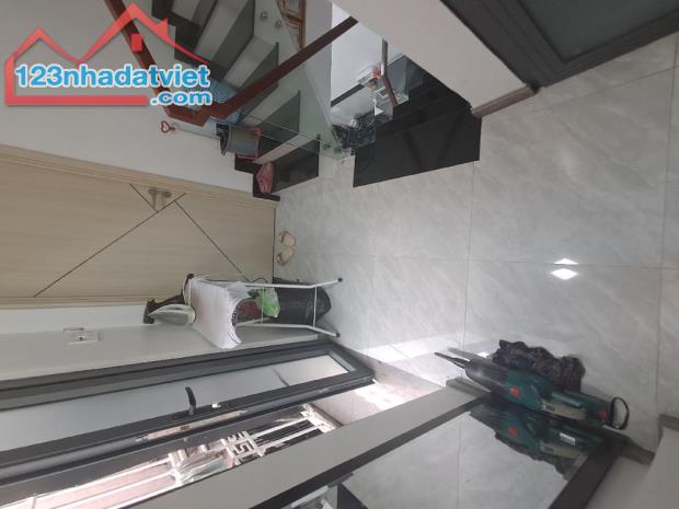 Mặt tiền Nguyễn Thái Sơn P.3 GV , 3 tầng 44m2 , nhỉnh 7 tỷ - 1