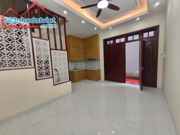 Siêu phẩm nhà ngay sau UBND xã Vân Canh, siêu thoáng, 30m2 giá 4.79 tỷ - 1