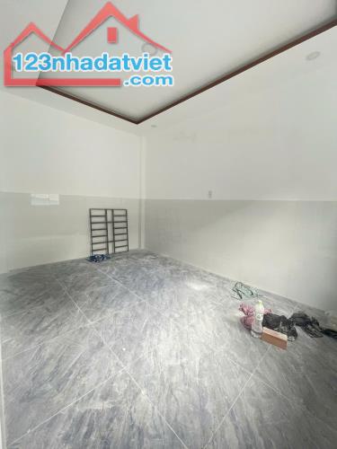 2,45 tỷ sở hữu ngay nhà 24m2 2 tầng ngay Phú Thọ Hòa Tân Phú - 1
