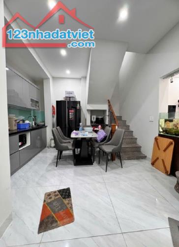 Bán gấp nhà phố Mai Động DT 55 m2 x 4 tầng x 4 PN x Gara ô tô - 2