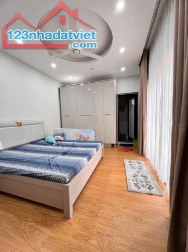 Bán gấp nhà phố Mai Động DT 55 m2 x 4 tầng x 4 PN x Gara ô tô - 3