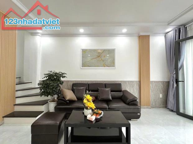 Bán nhà quận Phú Nhuận FULL NỘI THẤT 40m2 3 ngủ nhỉnh 5 tỷ. - 2