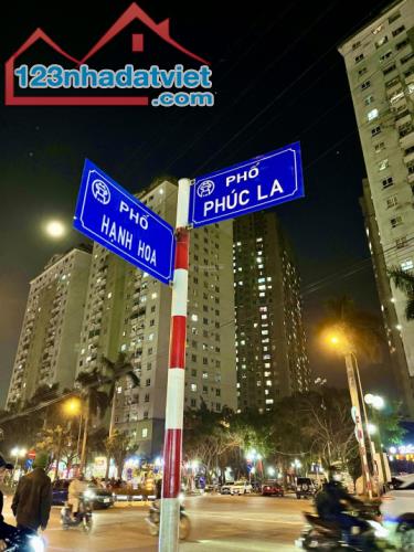 BÁN NHÀ PHÂN LÔ LIỀN KỀ 75M2 – KĐT XA LA– NHỈNH 17,x TỶ – KINH DOANH ĐỈNH! - 2