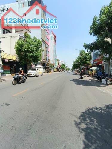 💥💥💥 HẺM 8M CÓ VỈA HÈ SÁT MẶT TIỀN GÒ DẦU, GẦN NGÃ TƯ TÂN SƠN NHÌ .TÂN PHÚ ... 👉DT 130M
