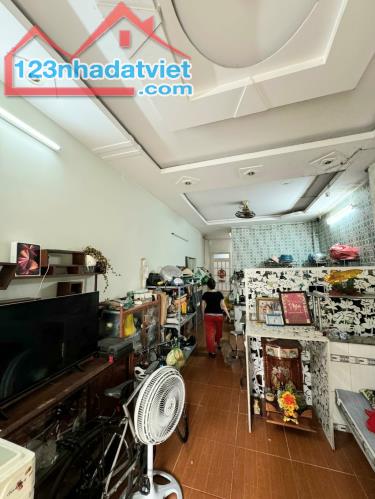 💥💥💥 HẺM 8M CÓ VỈA HÈ SÁT MẶT TIỀN GÒ DẦU, GẦN NGÃ TƯ TÂN SƠN NHÌ .TÂN PHÚ ... 👉DT 130M - 3