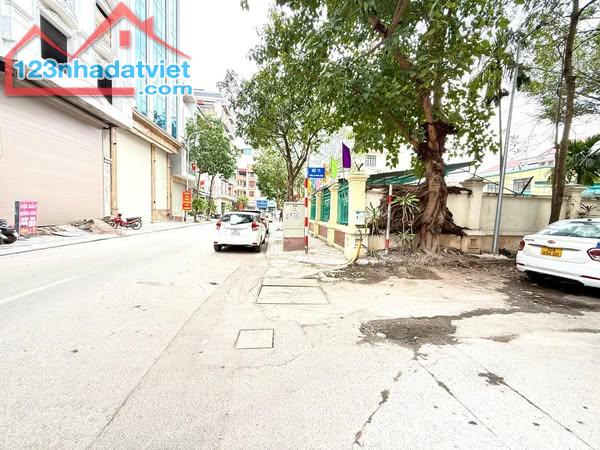 MẢNH ĐẤT ĐẸP PHÚ XÁ TÂY HỒ - DIỆN TÍCH GẦN 100M - MẶT TIỀN HƠN 6M - SỔ ĐỎ CHÍNH CHỦ - NGÕ - 2