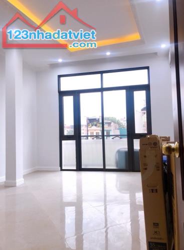BÁN NHÀ MẶT PHỐ TÂY SƠN, ĐỐNG ĐA DT 28M2, XÂY 7 TẦNG THANG MÁY, GIÁ CHỦ CHÀO 21 TỶ - 4