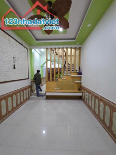 DUY NHẤT 1 CĂN - KIM GIANG - 60M² - 4 TẦNG - CHỈ 7.8 TỶ