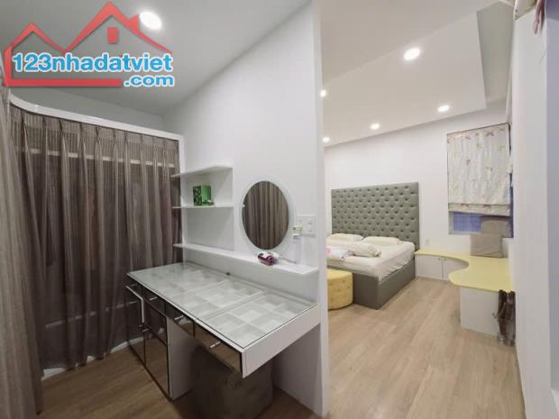 Chung Cư Hưng Phát Silver Star Nguyễn Hữu Thọ Nhà Bè 88m 3PN dưới 4tỷ - 2
