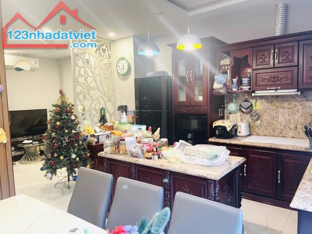 Chỉ 16,5 Tỷ-Bán Căn Nhà Phố Đẹp 1 Trệt 3 Lầu 86m2(5mx17,2m)-An Phú-An Khánh,Quận 2 - 3