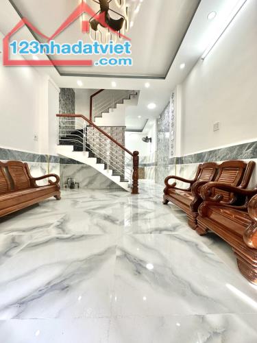 PHAN XÍCH LONG -NGUYỄN CÔNG HOANG 37M2 - 4 TẦNG - 4PN 4WC - HẺM 3M THÔNG CHỈ 7.2 TỶ TL