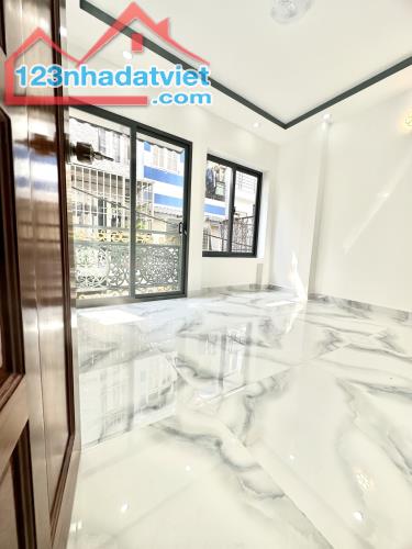 PHAN XÍCH LONG -NGUYỄN CÔNG HOANG 37M2 - 4 TẦNG - 4PN 4WC - HẺM 3M THÔNG CHỈ 7.2 TỶ TL - 1