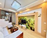 Bán nhà Chùa Bộc Đống Đa 50 m X 5 tầng Ô tô tránh đỗ vào nhà. Giá 15 tỷ