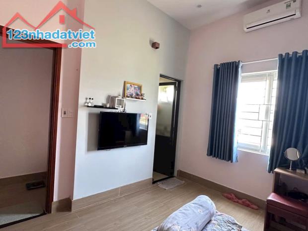 Bán nhà 3 tầng MT Dương Trí Trạch, Sơn Trà, gần biển - 2