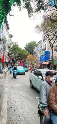 Bán Căn Nhà Mặt Phố Trương Định Chính Chủ - 1