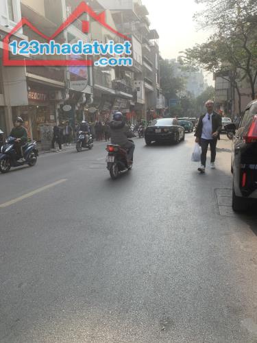 Bán Nhà Mặt Phố Hàng Gai Quận Hoàn Kiếm 502m3T MT11m Vỉa Hè FULL Sổ Đỏ 454 Tỷ Hàng Gai. - 5