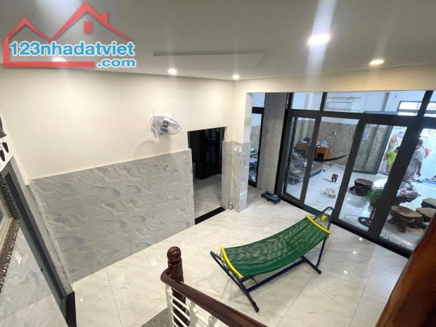 Bán Nhà 2 Tầng Mới Hẻm Xe Hơi 81m2_6.5*12.5 Gần Tô Ngọc Vân Tam Bình Thủ Đức Chỉ 4.5 tỷ