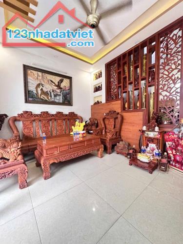 Mặt tiền đường nhựa 20m, Khu tái định cư Phú Mỹ, Đối diện 3 Trường Học, ngay Chợ Phước - 1