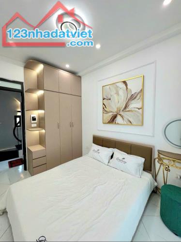Chỉ 5,25tỷ sở hữu ngay NR Minh Khai đẹp long lanh 25m 4T full nội thất, ngõ thẳng tắp - 3