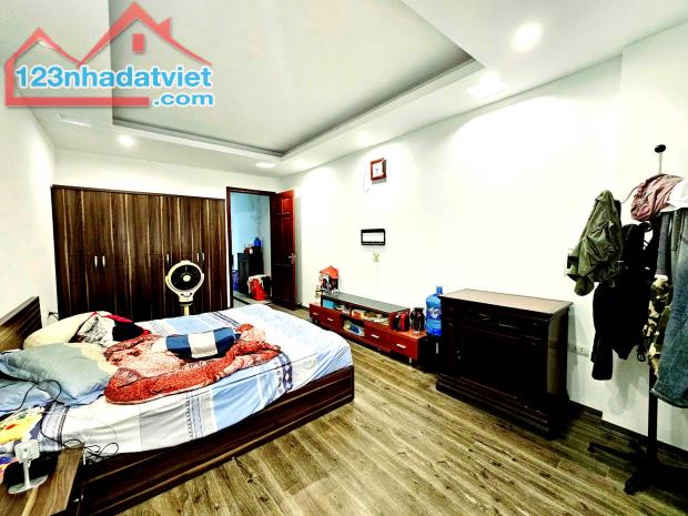 Bán Nhà Thịnh Hào 1, Tôn Đức Thắng. Đống Đa. Ô Tô. DT 36m2. MT 3.6. 6 Tầng. Giá 11,7 Tỷ. - 2