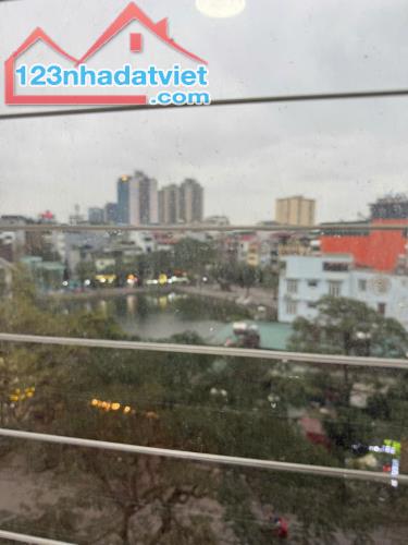 Bán căn chung cư 17T10 Nguyễn Thị Định 64m 2pn 2vs nhà đẹp full đồ ban công ĐN view Hồ - 2